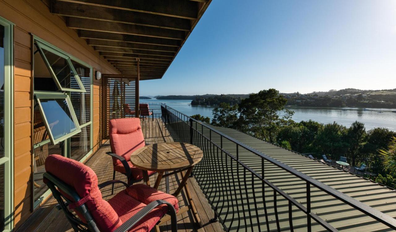 Cliff Edge By The Sea Villa Paihia Exterior photo